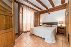 Apartment in Valencia - TH Plaza del Pilar