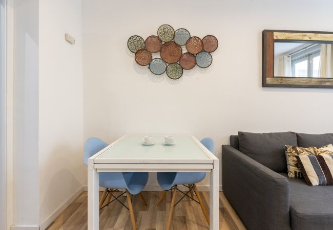 Apartment in Madrid - M (PRE4B) Moderno diseño Madrid centro Sol 1