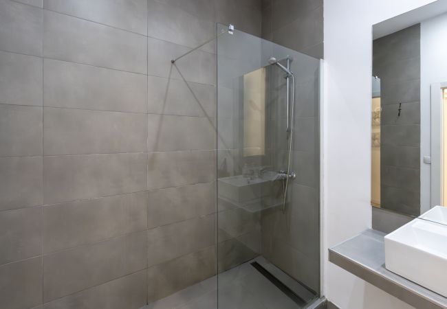 Apartment in Madrid - M (PRE2A) Apto. de diseño Puerta del Sol 4