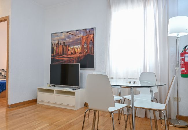 Apartment in Madrid - M (DF21) Ático en el Museo Reina Sofía - Atocha