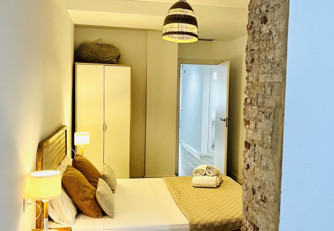 Apartment in Valencia / València - A (VA012.1) TH Ayuntamiento 1A