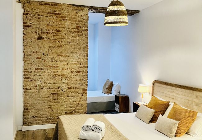 Apartment in Valencia / València - A (VA012.1) TH Ayuntamiento 1A