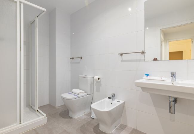 Apartment in Valencia / València - A (VA012.1) TH Ayuntamiento 1A
