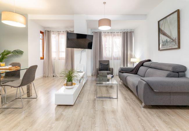 Apartment in Valencia / València - A (VA012.1) TH Ayuntamiento 1A