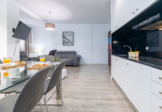 Apartment in Valencia / València - A (VA012.1) TH Ayuntamiento 1A