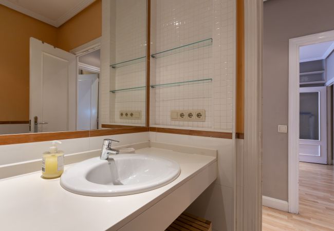 Apartment in Madrid - M (AVA24) Bº Salamanca-Guindalera