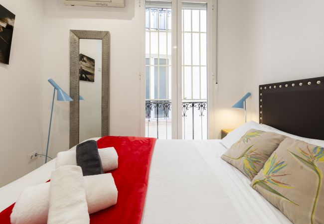 Apartment in Madrid - M (PRE3C) Apto. de diseño Puerta del Sol 9