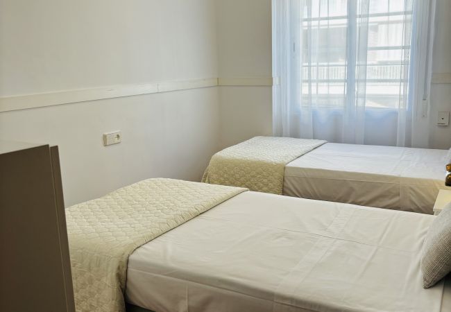 Apartment in Valencia / València - A (VA039) TH Mestalla.