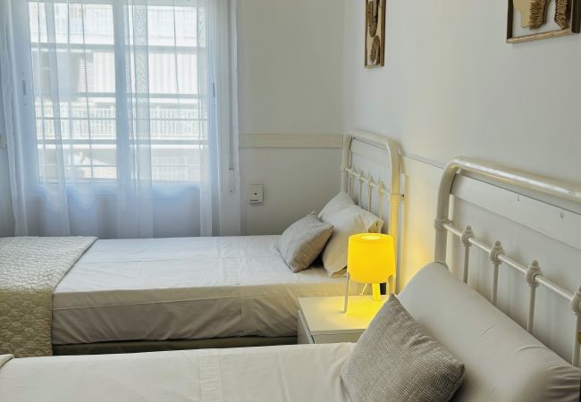 Apartment in Valencia / València - A (VA039) TH Mestalla.