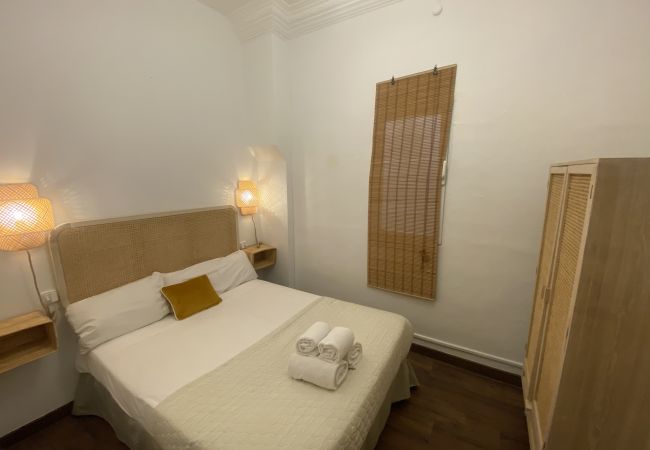 Apartment in Valencia / València - A (VA046) TH Cabanyal