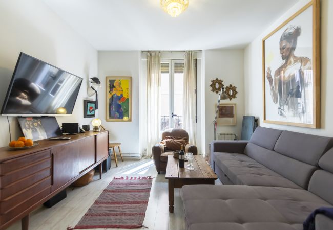 Apartment in Madrid - M (EST8) Apto. Tribunal-Malasaña-Chueca