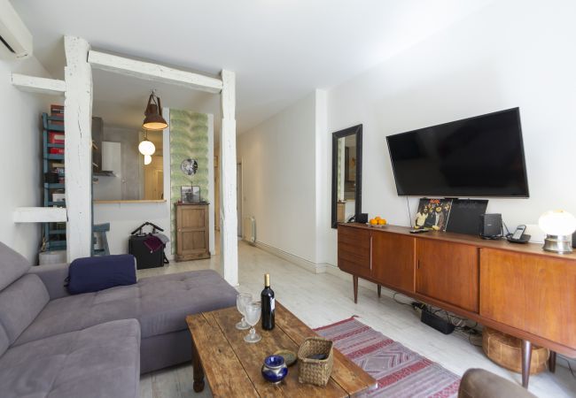 Apartment in Madrid - M (EST8) Apto. Tribunal-Malasaña-Chueca