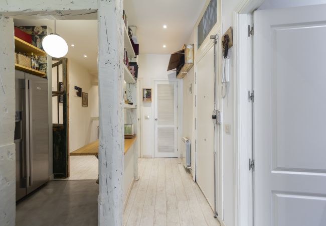 Apartment in Madrid - M (EST8) Apto. Tribunal-Malasaña-Chueca