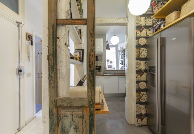 Apartment in Madrid - M (EST8) Apto. Tribunal-Malasaña-Chueca