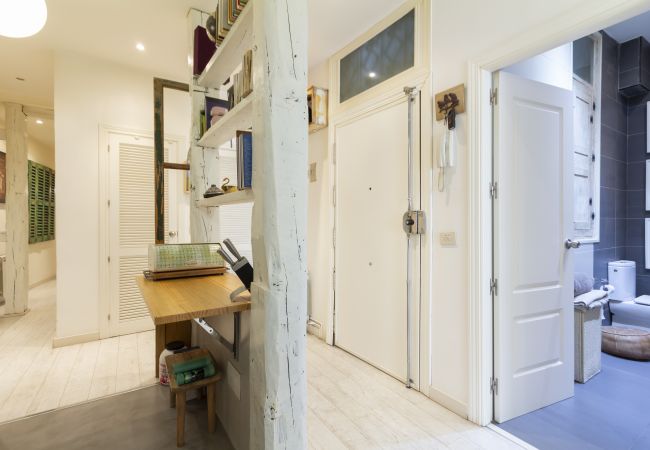 Apartment in Madrid - M (EST8) Apto. Tribunal-Malasaña-Chueca