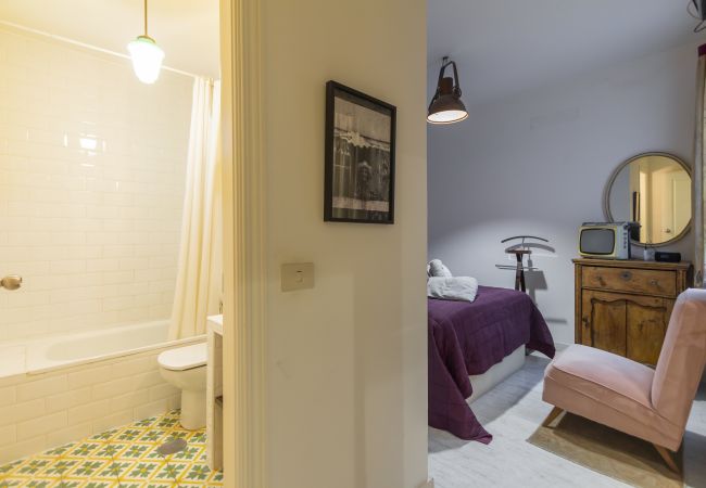 Apartment in Madrid - M (EST8) Apto. Tribunal-Malasaña-Chueca