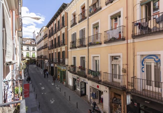 Apartment in Madrid - M (EST8) Apto. Tribunal-Malasaña-Chueca