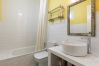 Apartment in Madrid - M (EST8) Apto. Tribunal-Malasaña-Chueca