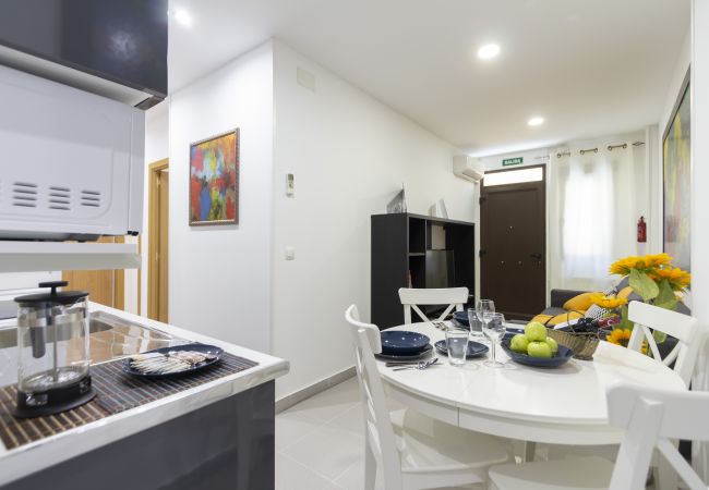 Apartment in Madrid - M (HGA5A) LUXE Madrid Norte R. Madrid Stadium