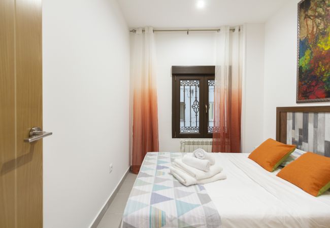Apartment in Madrid - M (HGA5A) LUXE Madrid Norte R. Madrid Stadium