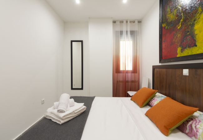 Apartment in Madrid - M (HGA5A) LUXE Madrid Norte R. Madrid Stadium