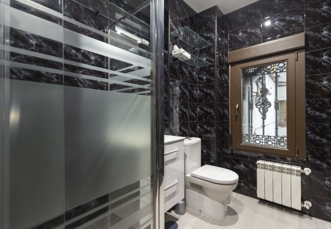Apartment in Madrid - M (HGA5A) LUXE Madrid Norte R. Madrid Stadium