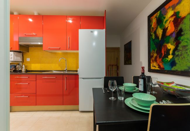 Apartment in Madrid - M (HGA5B) LUXE Madrid Norte R. Madrid Stadium