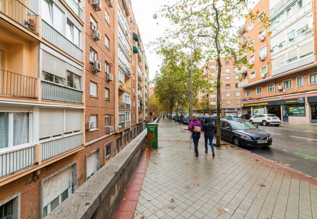 Apartment in Madrid - M (HGA5B) LUXE Madrid Norte R. Madrid Stadium