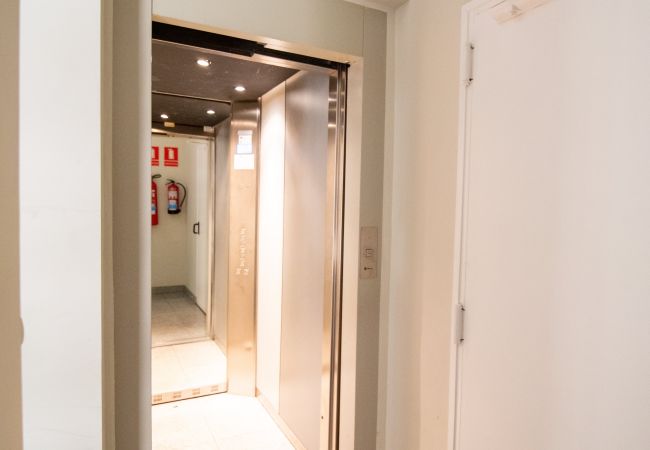 Apartment in Madrid - M (JMC5) R. Madrid Stadium