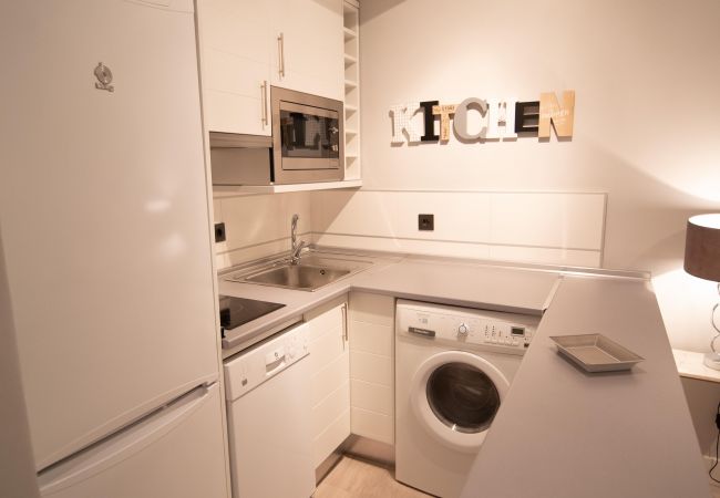 Apartment in Madrid - M (JMC5) R. Madrid Stadium