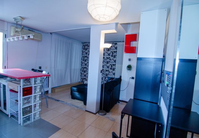 Apartment in Madrid - M (VAL37) Ap. Chueca-Fuencarral patio privado