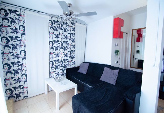 Apartment in Madrid - M (VAL37) Ap. Chueca-Fuencarral patio privado