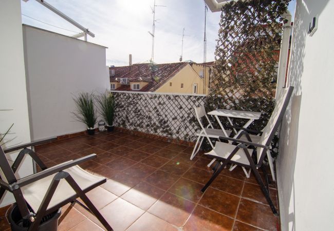 Apartment in Madrid - M (VAL37) Ap. Chueca-Fuencarral patio privado