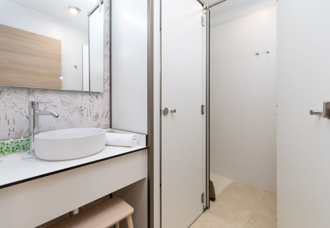 Studio in Valencia / València - A (VA060.2) TH La Marina Real Loft 2