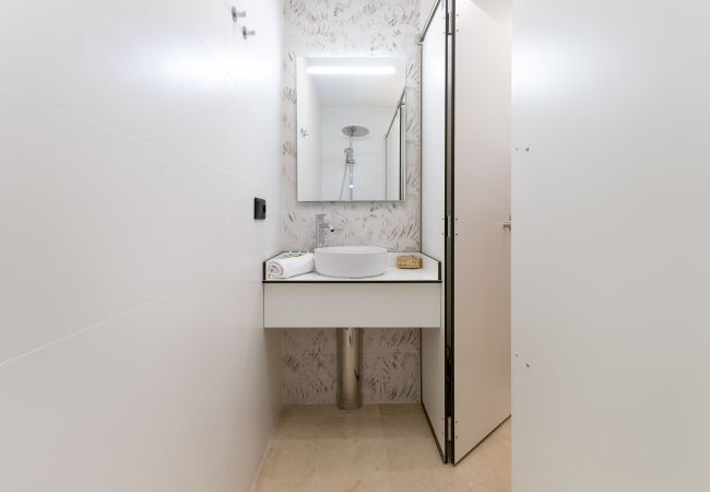 Studio in Valencia / València - A (VA060.2) TH La Marina Real Loft 2