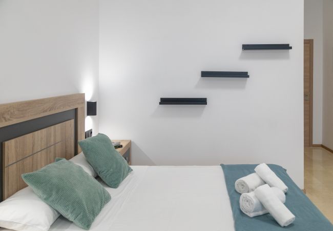 Studio in Valencia / València - A (VA060.2) TH La Marina Real Loft 2