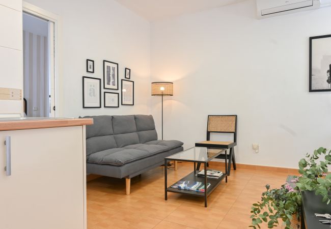 Apartment in Madrid - M (DVA6) Apartamento Delicias Madrid Atocha 1H