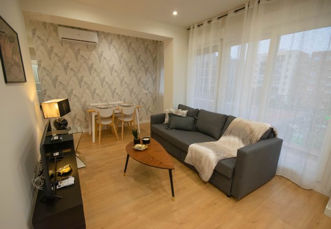 Apartment in Madrid - M (CAS224) Exclusivo Apartamento Plaza De Castilla