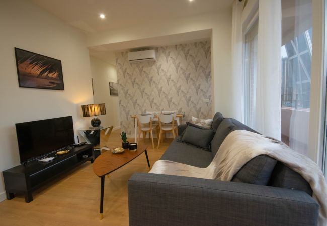 Apartment in Madrid - M (CAS224) Exclusivo Apartamento Plaza De Castilla