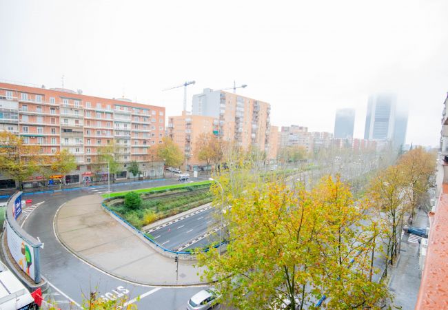 Apartment in Madrid - M (CAS224) Exclusivo Apartamento Plaza De Castilla