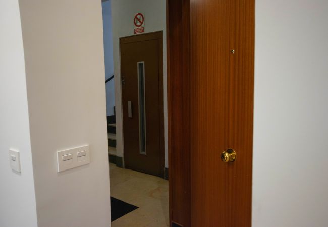 Apartment in Madrid - M (CAS224) Exclusivo Apartamento Plaza De Castilla
