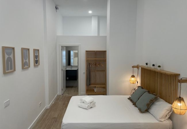 Apartment in Valencia / València - A (VA069.1) TH Cabanyal Loft 1