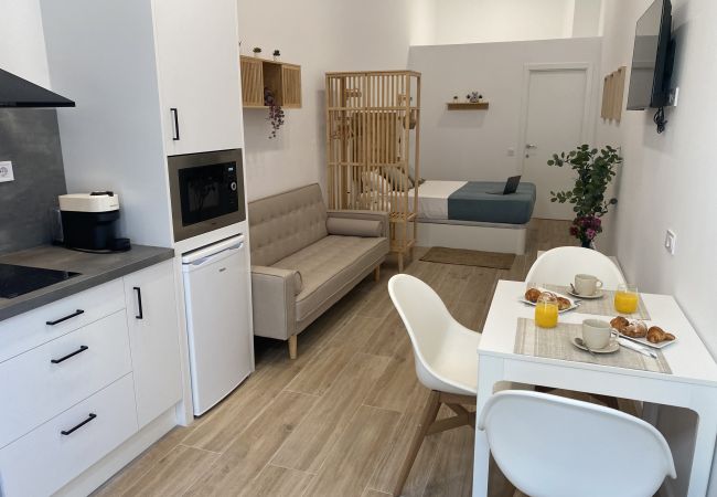 Apartment in Valencia / València - A (VA069.2) TH Cabanyal Loft 2