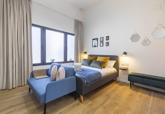 Apartment in Valencia / València - A (VA072) TH Patraix Suite con Terracita