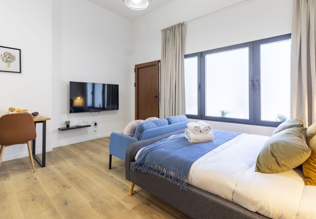 Apartment in Valencia / València - A (VA072) TH Patraix Suite con Terracita