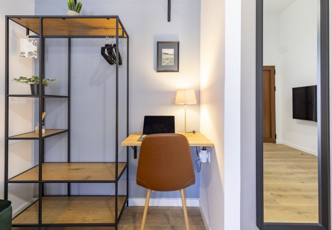 Apartment in Valencia / València - A (VA072) TH Patraix Suite con Terracita