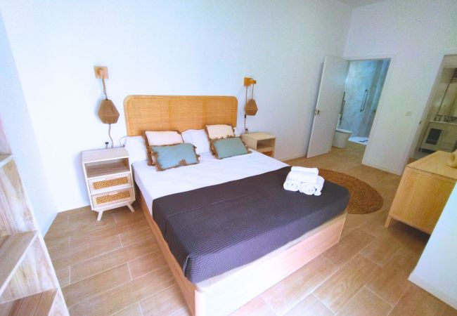 Apartment in Valencia / València - Travel Habitat Zaidia con Terraza