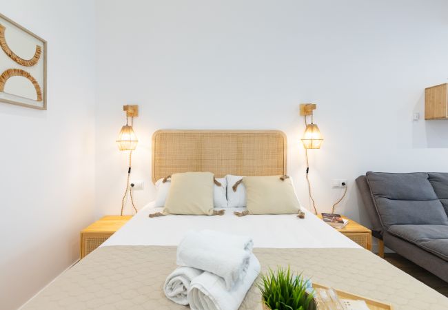 Apartment in Valencia / València - A (VA082.2) TH Ruzafa Loft 2