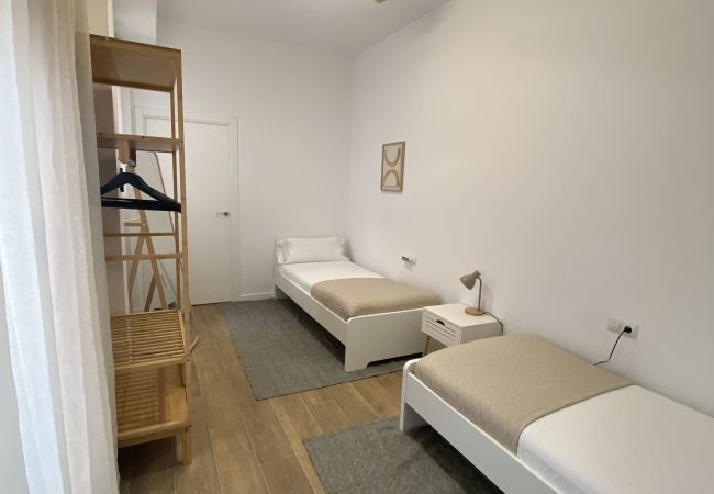 Apartment in Valencia / València - A (VA077-1) TH Bioparc con Terraza Apartment A