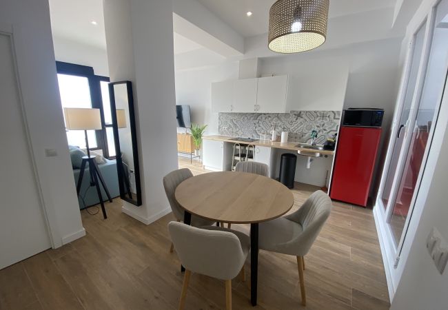 Apartment in Valencia / València - A (VA077-1) TH Bioparc con Terraza Apartment A